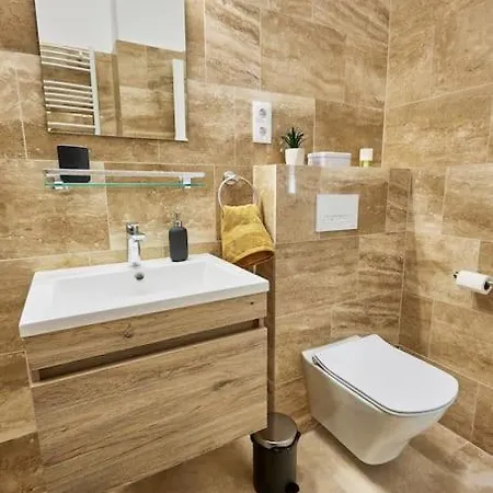 Apartment Varfal *